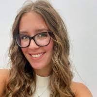 Madeline Noble's Instagram, Twitter & Facebook