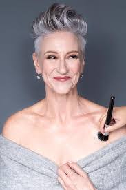 Deborah Chambers's Instagram, Twitter & Facebook