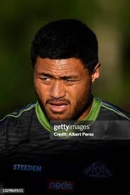 28 Photos & High Res Pictures