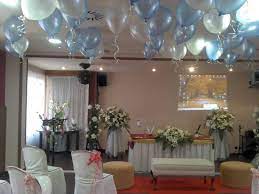 Si has decidido casarte y vas a celebrar tu boda al aire libre, la decoración de la ceremonia civil es un factor a tener en cuenta muy importante. Decoracion De Globos Para Matrimonio Civil En Casa Boda En Casa Decoracion Matrimonio Civil Bodas Sencillas