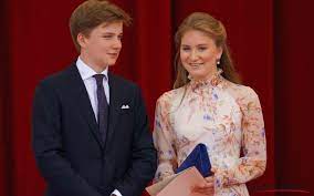 Interesting that the king was a bit of an old softie, whereas the queen was always keen on protocol and making sure that elizabeth behaved as her mother. Iedereen Zegt Hetzelfde Over Prinses Elisabeth Nieuws365