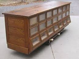 Kgrhqvhjeofcd2 Fy Nbq S32hveg 60 35 Jpg 300 225 Furniture Store Display Furniture Furniture Store