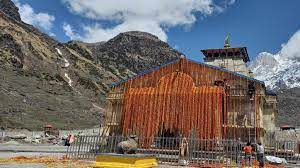 With a very rich history of floods and stories, kedarnath is located in the highest place among the 12. Zvg7idzcz4fnom