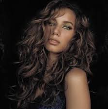 Leona Lewis marks big day by releasing latest CD
