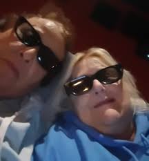 Home-baked cookies and live radio in Memphis