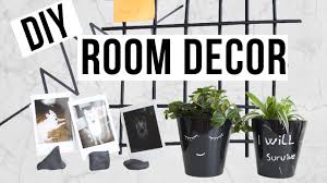 Almost every tumblr room has a quote and tons of pictures. Diy Deco Chambre Noir Faciles Rapides Et Pas Cher Tumblr Youtube