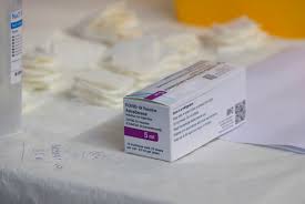 Check spelling or type a new query. Chile No Administrara La Vacuna De Astrazeneca A Mujeres Menores De 55 Anos Internacional Noticias El Universo