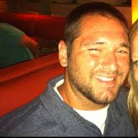 Lara Bullock's Instagram, Twitter & Facebook