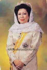 Muhammad hasanuddin zainal abidin, khairul bariyyah abd halim, f. Royalty Their Jewelry Royalty Jewelry Tiarra