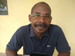 Prezidan Asosyasyon Antreprenè yo nan latibonit Pierre Robert Auguste  montre preyokipasyonl