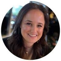 Anna Kunkel's Instagram, Twitter & Facebook