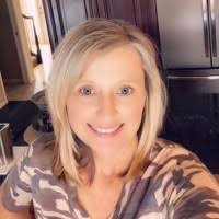 8 "Sandra Strode" profiles