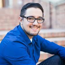 Alex Ponce (@PonSay87)