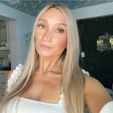 William Smith and Anna Meredith's Wedding Website