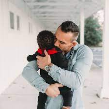 Husband to @briechandler father to hap fighter pursuing a dream @pso_rite @monsterenergy @pso_good @groovelife text me: How Everything Changed For Michael Chandler In Just Six Minutes Mma Fighting