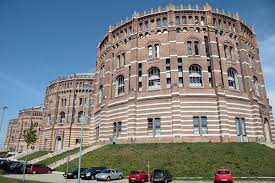 Pnc has the right banking products and financial expertise for individuals, small businesses, and large institutions. Tickets Fur Gentleman Planet Tt Bank Austria Halle Gasometer B Wien Di 09 Nov 2021 Viagogo