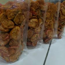 1/2 kg krupuk bawang 4 siung bawang putih 3 ruas kencur cabe kriting merah kering. Jual Kerupuk Seblak Bantet Kemasan Kab Bekasi Attin Aisyah Tokopedia