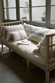 Dans Mon Jardin Secret Il Y A Deco Maison Mobilier De Salon Meuble Palette