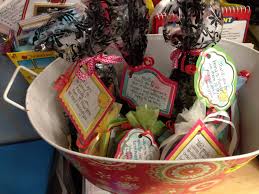 As a token of appreciation, please find enclosed a small gift. Thank You Gifts For Coworkers Small Christmas Gifts Thank You Gifts Employee Gifts