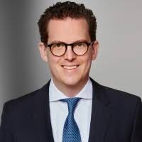 70+ perfiles de «Eller»