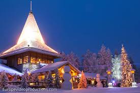 Le Village Du Pere Noel A Rovaniemi En Laponie Finlandaise Village Du Pere Noel Laponie Laponie Finlande