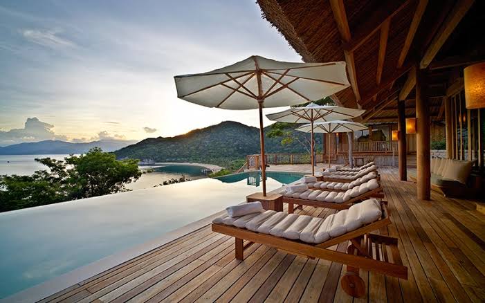 đặt biệt thự biển Nha Trang