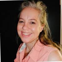 Robin Ashbaugh's Instagram, Twitter & Facebook