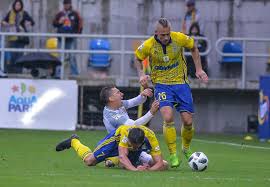 Arka gdynia kurczak swinia : Arka Gdynia Odwrocila Losy Pojedynku I Pokonala Wykartkowane Zaglebie Lubin Sportowy24