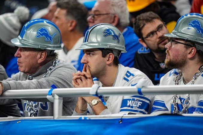 Sad Lions fans crushed by season-ending playoff loss to Commanders