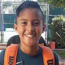 Kaleb Torres gana torneo 'Viva México'; se prepara para torneo nacional