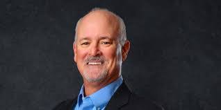 Heather Reisner's Instagram, Twitter & Facebook