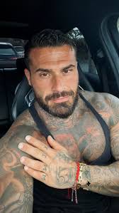 Gorgeous 🥰🥰🥰