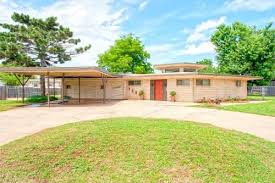 3501 Nw 65th Terrace Oklahoma City Ok 73116 Is For Sale Mid Century Modern House Oklahoma City Terrace