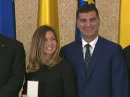 Simona halep nu a stat pe ganduri si a raspuns afirmativ. Nunta Anului In Romania Simona Halep A Dat Toate Detaliile MÄƒ Voi Dedica Copiilor Evenimentul Zilei