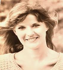 Joan Engel's Instagram, Twitter & Facebook