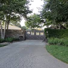 Book a hotel near neverland. Neverland Ranch Von Michael Jackson Sehenswurdigkeiten Und Hotels Usa Reisetipps