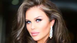 تعرضت الفنانة اللبنانية نيكول سابا، لهجوم كبير من قبل متابعيها بعد موجة من الغضب أثارتها على مواقع التواصل الاجتماعي، بنشرها صورة جنسية. Ù†ÙŠÙƒÙˆÙ„ Ø³Ø§Ø¨Ø§ Ø§ÙƒØªØ´ÙØª Ø£Ù†ÙŠ Ø§Ù…Ø±Ø£Ø© Ù‚ÙˆÙŠØ© ÙÙŠ Ø§Ù„Ø­Ø¸Ø± Ø§Ù„Ù…Ù†Ø²Ù„ÙŠ ÙÙ† ÙˆØ«Ù‚Ø§ÙØ© Ø§Ù„ÙˆØ·Ù†