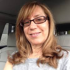 Can anyone recommend a local baker that makes a rainbow cookie cake in Boca?