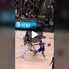 PG ankle-breaking all the way to the rim #nba #basketball #laclippers ...