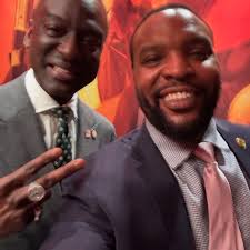 In case you don't know what you're seeing (or not) in your timeline. That's  Ms. Hill singing happy birthday to El-Hajj Malik El-Shabazz at the very  location he transitioned formerly the Audubon