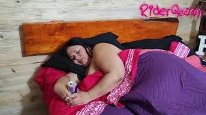 Riderqueenok Anal - Dominant Mother Goes All In Up Her Ass