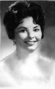 Doreen Carlson's Instagram, Twitter & Facebook