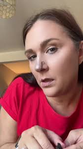 Makeup Hacks: Tips, Tricks, and Contour Powder Techniques