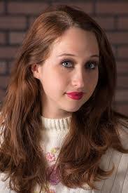 Luna Lain's Instagram, Twitter & Facebook