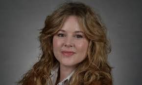 Hollie Ott's Instagram, Twitter & Facebook