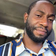 Jodi Madi 1e Oktòb la se fèt Manno Beats, yon Beat Maker ekstrawodinè nan  Platinum Production, ki toujou la pou jere tout sa ki gen awè ak son, epi  kamera tou. Manno,