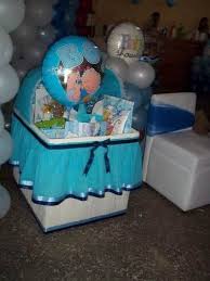 Cajas Para Regalos De Baby Shower Buscar Con Google Cunas De Carton Regalos De Baby Shower Cestas De Regalo Para Bebes