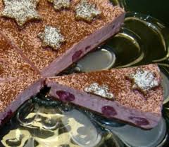 Die dächer sind wie in der anleitung oben aus eiswaffeln. Prinzenrolle Torte Rezept Kochbar De