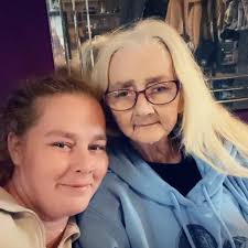 Bonnie and her dear friend Jimmie Vaughan had a blast