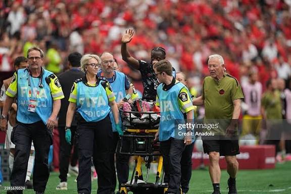 Canada thắng đậm Qatar: Nỗi đau Ismael Kone che mờ đại tiệc tại World Cup...